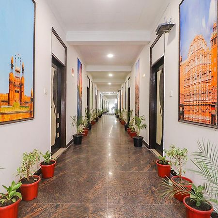 Fabhotel Rainbow Villa Near Igi Airport New Delhi Exterior photo